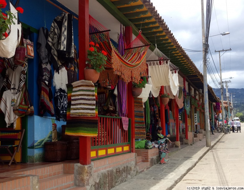 15 DIAS EN COLOMBIA - Blogs de Colombia - RAQUIRA (2)