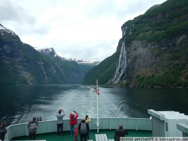 Fiordo Geiranger
Vista cascada 