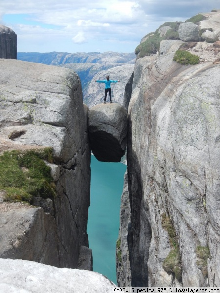 3 semanas por Noruega con bajo presupuesto - Blogs de Noruega - Stavanger - kjerag (1)