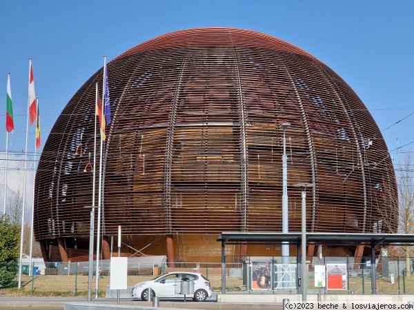 LHC Gran Colisionador de Hadrones (Recreando el Big Bang) – El CERN (SUIZA), Museum-Switzerland (1)