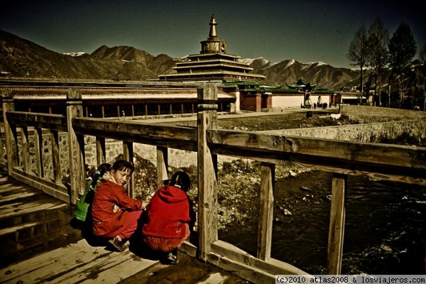 Xiahe.
Niñas en Xiahe.
