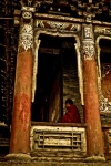 Monasterio de Ta Er Si, cerca de Xining.
Monasterio, Xining, cerca, monje, entre, columnbas, unos, templos