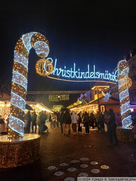 Christkindelsmärik
El más grande de todos y mejores opciones de precio
