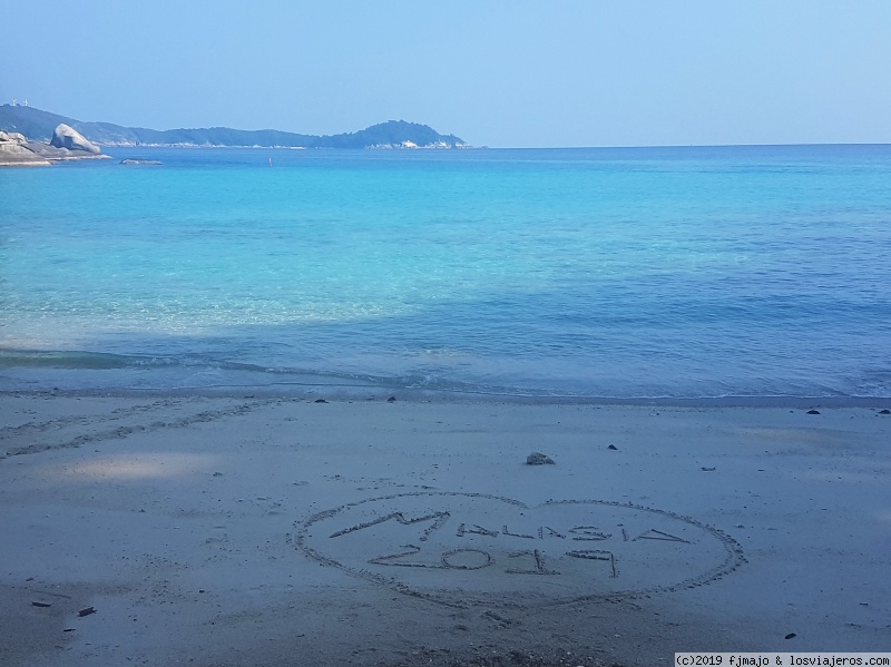 PERHENTIAN BESAR: NEW COCOHUT Y MINI TURTLE BEACH. - Singapur, Borneo y Malasia (5)