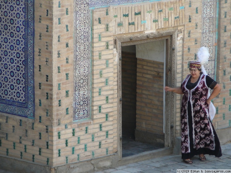 Forum of Ropa: Mujer con ropa tradicional