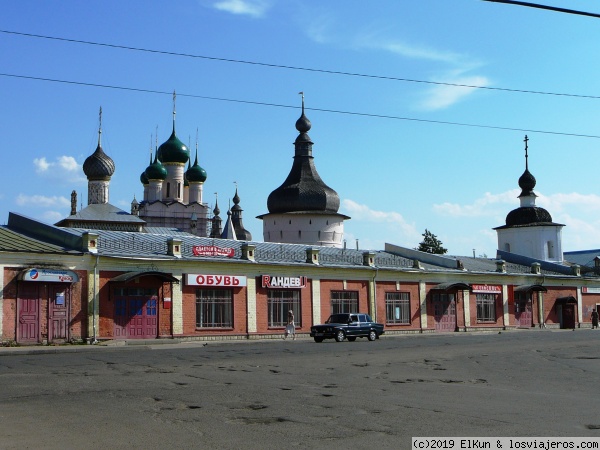 Plaza de Rostov Veliky
Plaza de Rostov Veliky
