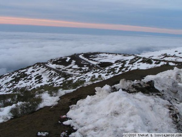 Tarta Nevada
Nieve en la zona de la Tarta,Cañadas del Teide,Parque Nacional del Teide.
