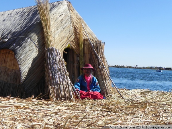SUR DE PERU A NUESTRO AIRE EN COCHE ALQUILADO - Blogs de Peru - 24 de agosto: El lago Titcaca: Uros y Taquile. (3)
