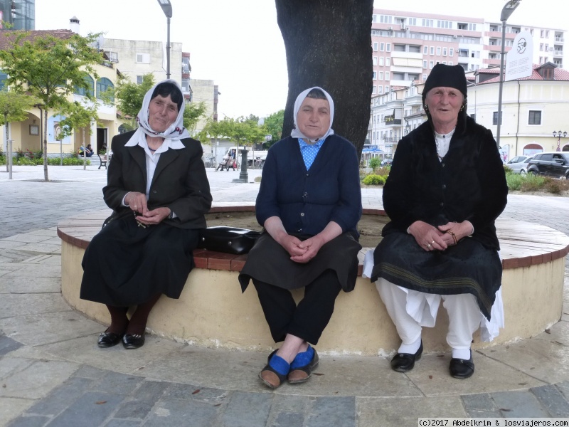 Dos Semanas en Albania