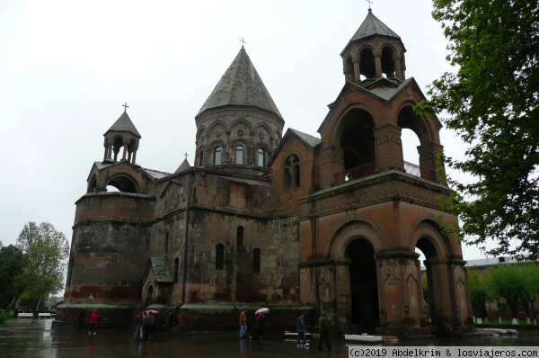Echmiadzin
Centro principal de la religión en Armenia, cerca de Erevan.
