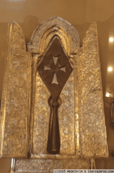 Lanza sagrada
Esta reliquia se conserva en la catedral de Echmiadzin, el centro religioso más importante de Armenia. Aunque hay otras que se disputan la autenticidad, para los armenios esta es la auténtica punta de la lanza del centurión Longinos.
