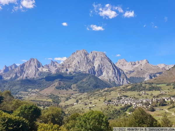 Cirque de Lescun
Un bonito paraje de montaña en los Pirineos, región de Béarn.
