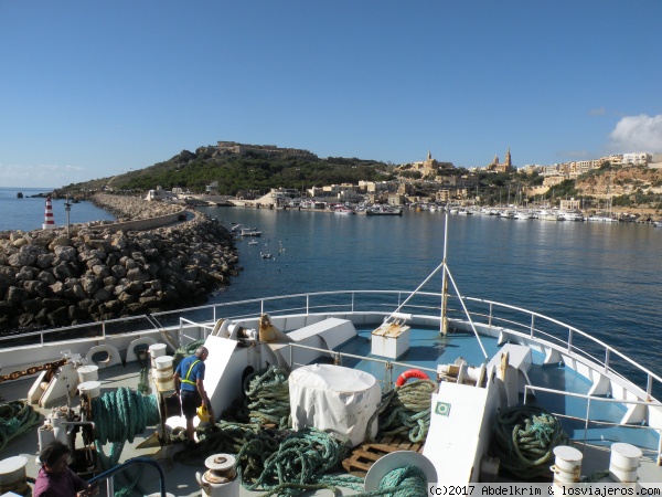 Entre dos islas
Llegada del ferri al puerto de Mgarr, isla de Gozo

