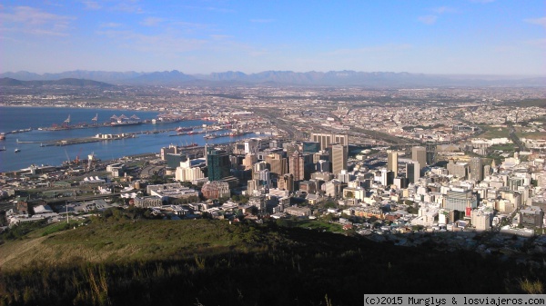 Ciudad del Cabo desde Signal Hill
El Citibowl de Capetown visto desde Signal Hill
