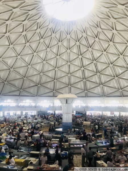 Chorsu bazar
El mercado más importante de Tashkent, destaca por su cúpula
