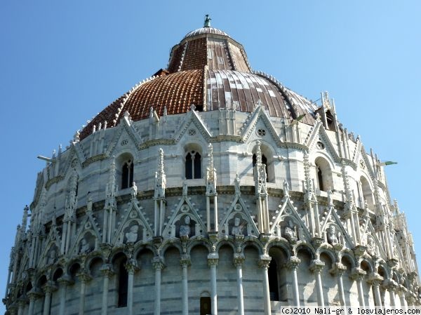 Baptisterio, Pisa.
Baptisterio, Pisa.

