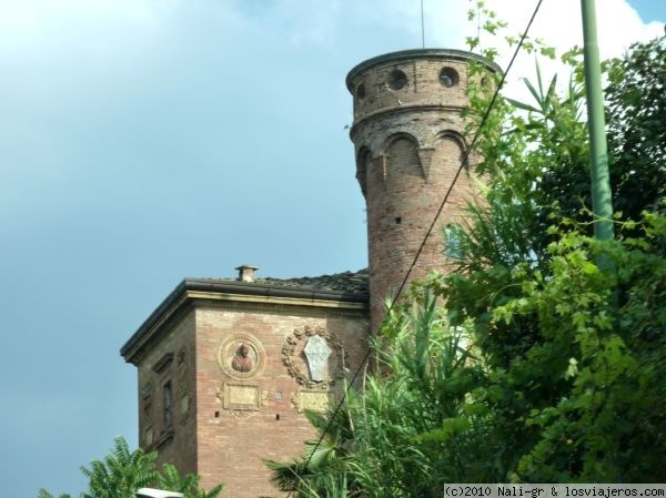 Pueblo Toscana
Pueblo Toscana
