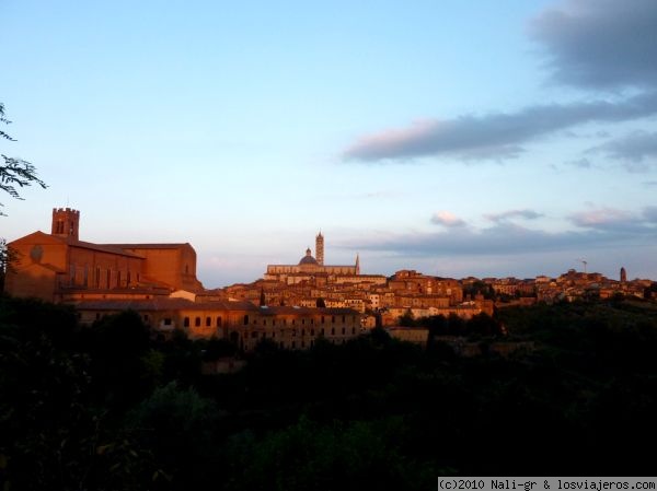 Siena atardeciendo
Preciosa panorámica.
