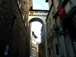 Pasillo que une el Palazzio Vecchio con las Gallerias Uffizi.