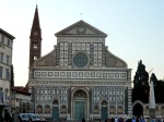 Basílica di Santa Maria Novella al anochecer, Florencia.
