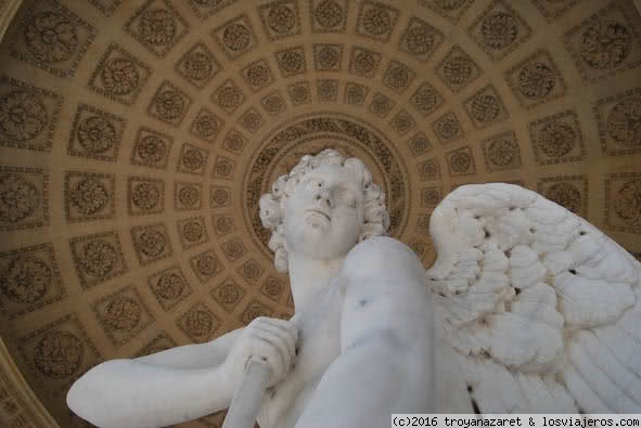 Versalles
Detalle de la estatua de Cupido en el merendero de María Antonieta

