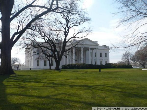 Vista trasera de la Casa Blanca, Washington
Vista trasera de la Casa Blanca en Washington
