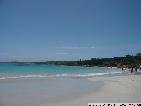 Playa de la Pelossa, Cerdeña.
Una de las mejores playas de la isla se encuentra en el norte, en Stintino.
