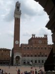 Piazza del Campo y Torre...