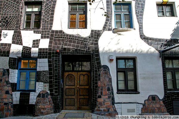 fachada de la Kunst Haus
fachada de la Kunst Haus en Viena, sede del Museo Hundertwasser
