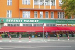 market turco en el barrio de Neukölln de Berlín