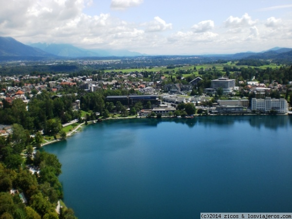 ESLOVENIA: 10 NOCHES EN EL PAÍS MÁS BONITO DEL MUNDO - Blogs de Eslovenia - Bled: Un lago con mucho glamour. (14)