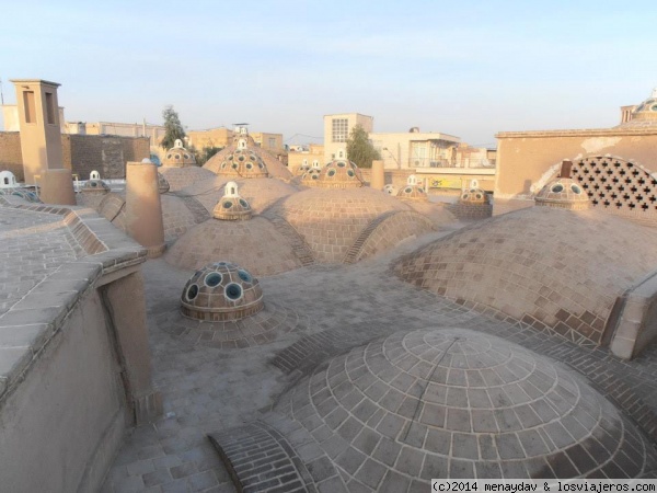 Hamman Sultan Amir Ahmad Khasan
En este Hamman esta permitido subir al tejado para ver las cupulas, ademas de tener una buena vista de la ciudad.
