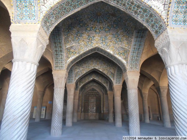 Mezquita Vakil Shiraz
Interior de la Mezquita Vakil, una de las mas grandes y bonitas de Shiraz
