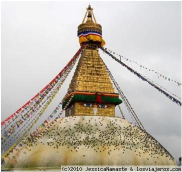 GOMPA DE BODNATH, Bellezas de Kathmandu
Gompa en Bodnath,situado en el valle de Kathmandú
