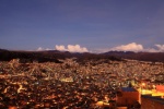 vista nocturna de la paz
ciudad la paz bolivia nocturna