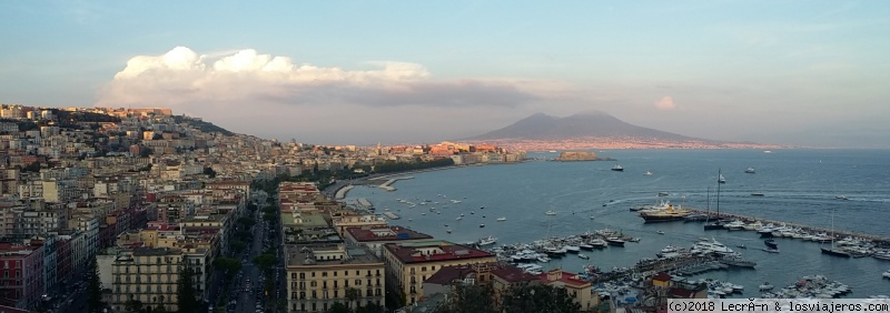 Viajar a  Italia: Guia Napoles Pdf - Atardecer en Nápoles desde Posillipo (Guia Napoles Pdf)