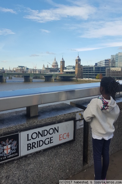 La City, una de mercados y una subida al cielo londinense - LONDRES asequible para familias (5)