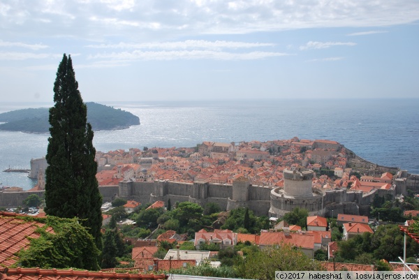 Dubrovnik
Vistas de Dubrovnik y de la isla de Lokrum
