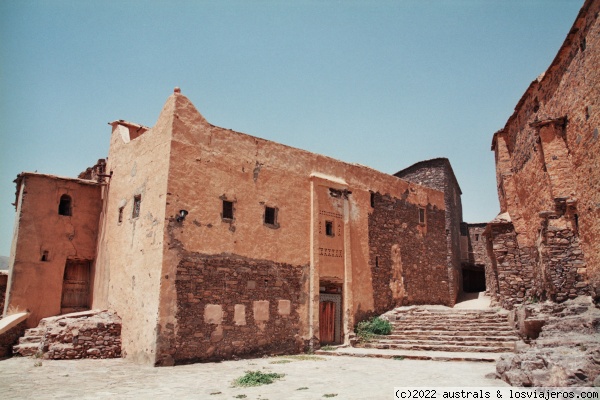 Ksar de Tizourgane
Plaza de la fortaleza
