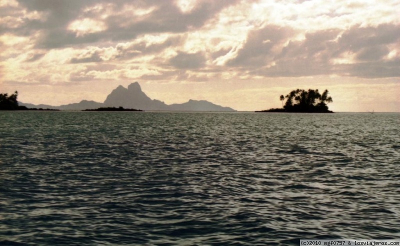 Foro de Tahaa: Vista de Bora Bora desde Tahaa