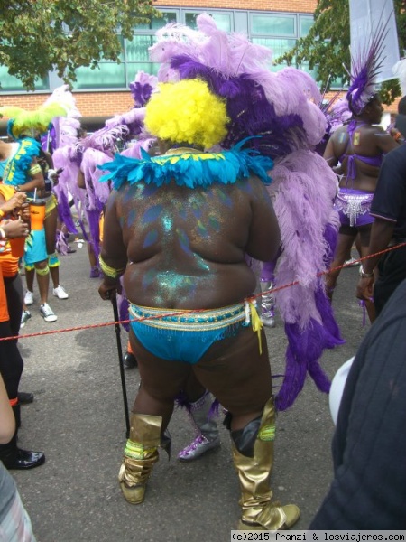 Tipo fino
Carnaval de Nothing Hill. Londres. Sin complejos, si señor.
