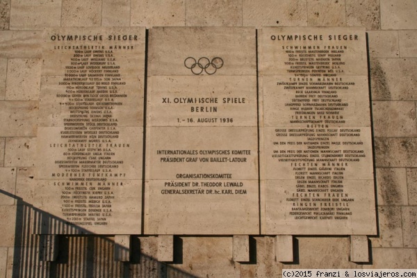 Heroes
Mural en el estadio Olímpico de Berlin.
