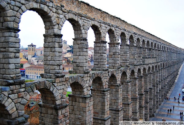 AVE a Córdoba, Segovia y Lleida, turismo de otoño