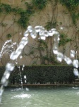 Jets of water in the Alhambra