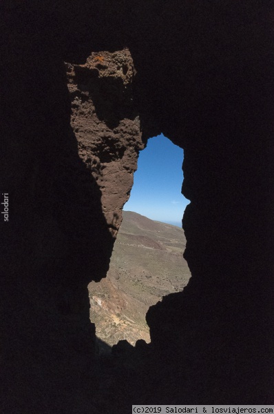 CUEVAS DEL GIGANTE (TEMISAS, GRAN CANARIA)
INTERIOR
