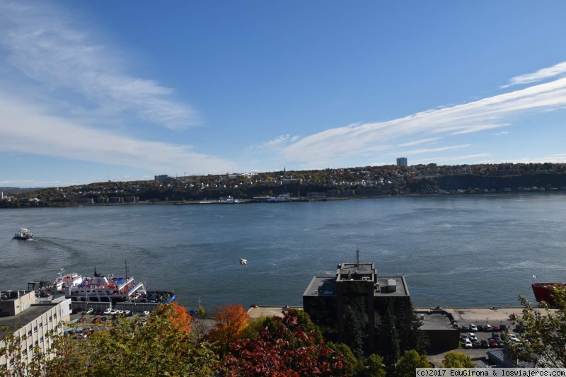 Foro de ESTA de USA: Rio San Lorenzo y Bufalo (EUA) al fondo Québec