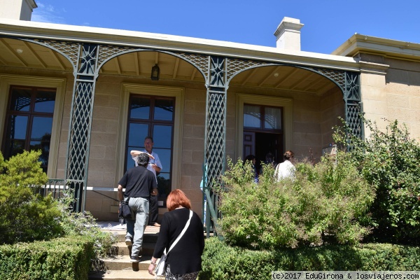 Runnymede, entrada
Entrada a la casa de Runnimede del capitan Charles Bayley de Hobart tasmania. Edificio propiedad del Estado y que ofree visitas guiadas.
