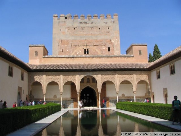 Alhambra Granada estanque
vista
