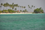 Vista de la playa privada de cayo levantado desde el embarcadero