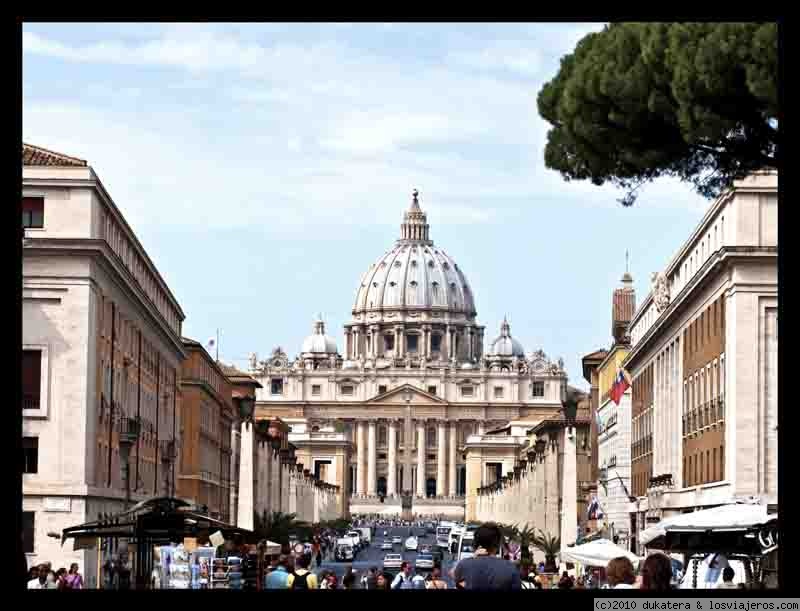 Foro de Necrópolis En Roma: El Vaticano
